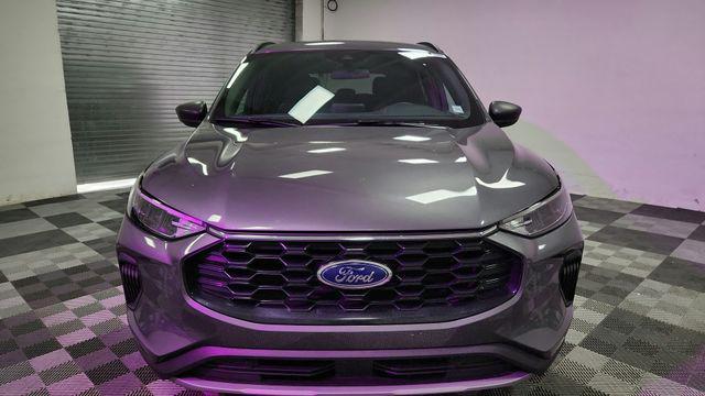 used 2025 Ford Escape car, priced at $26,995
