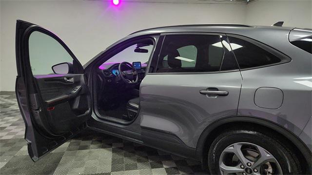 used 2025 Ford Escape car, priced at $26,995