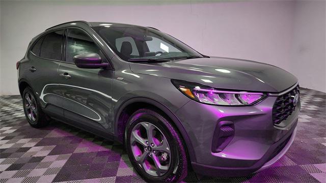 used 2025 Ford Escape car, priced at $26,995