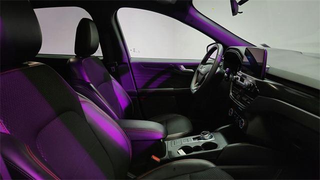 used 2025 Ford Escape car, priced at $26,995