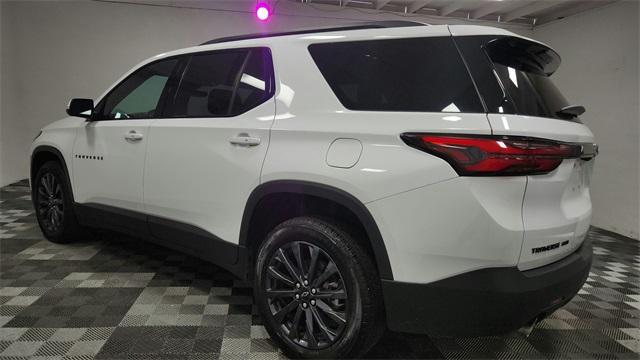 used 2023 Chevrolet Traverse car