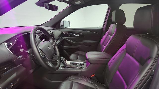 used 2023 Chevrolet Traverse car
