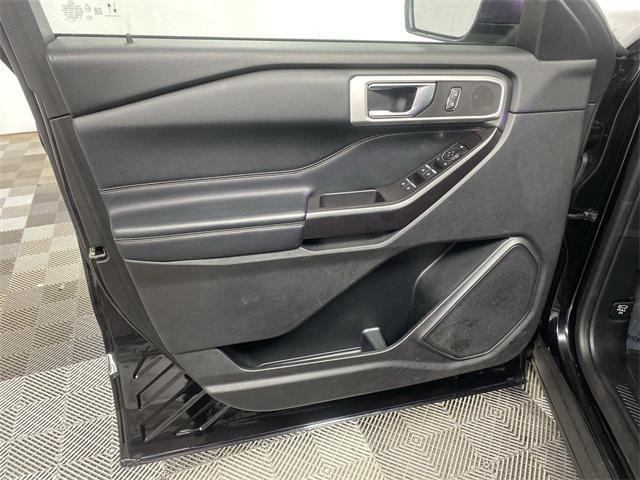 used 2020 Ford Explorer car