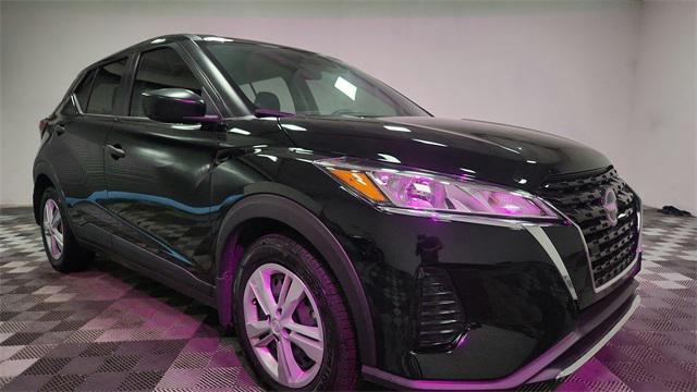 used 2023 Nissan Kicks car