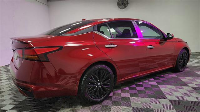 used 2025 Nissan Altima car