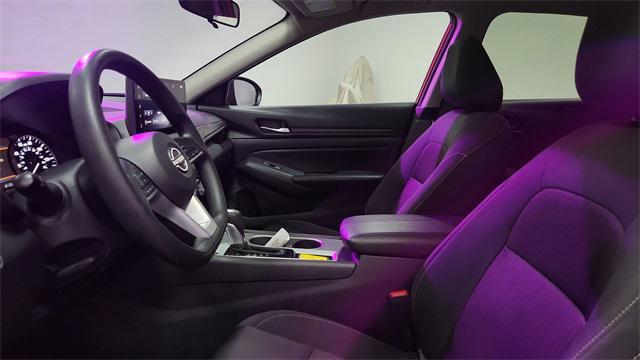 used 2025 Nissan Altima car
