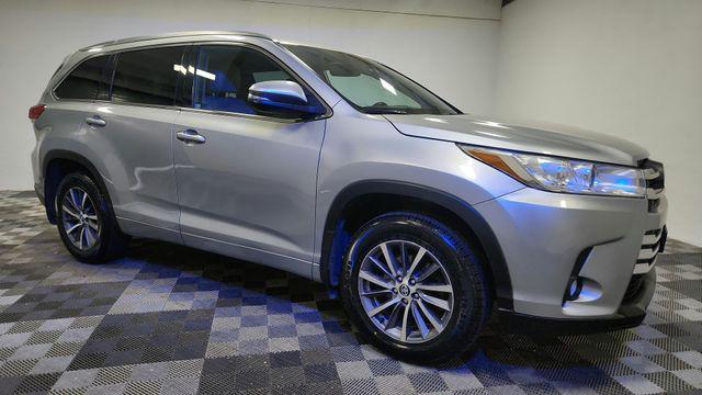 used 2018 Toyota Highlander car, priced at $16,800