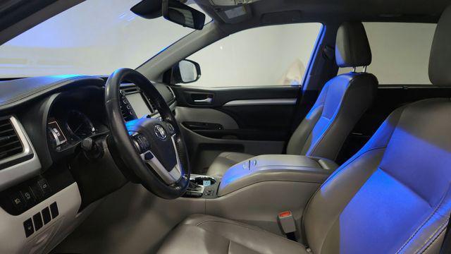 used 2018 Toyota Highlander car, priced at $16,800