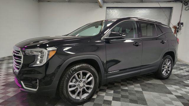 used 2024 GMC Terrain car, priced at $27,887