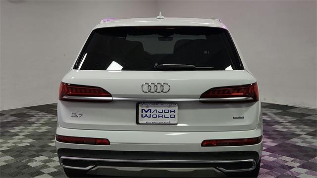 used 2024 Audi Q7 car, priced at $43,800