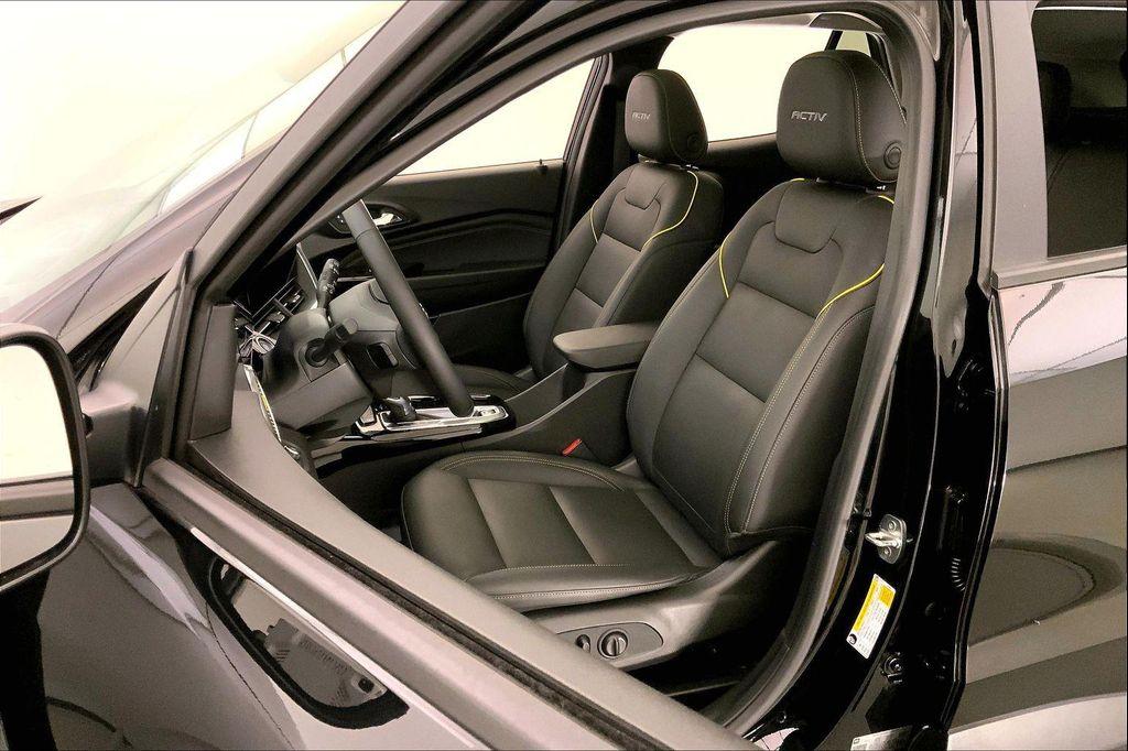 used 2024 Chevrolet Trax car, priced at $24,383