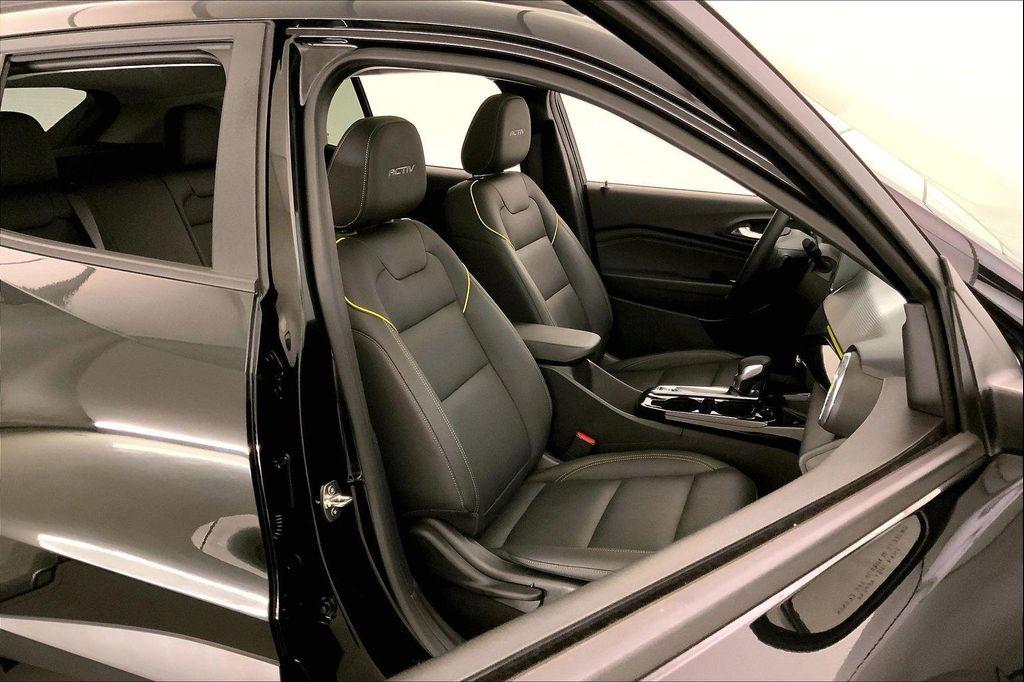 used 2024 Chevrolet Trax car, priced at $24,383