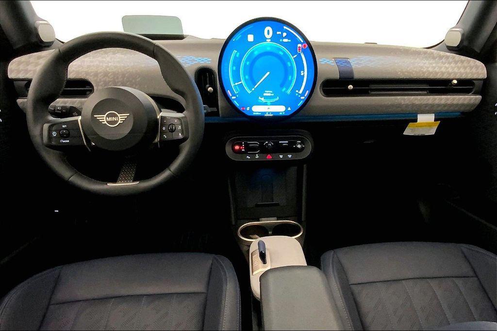 used 2025 MINI Hardtop car, priced at $33,808