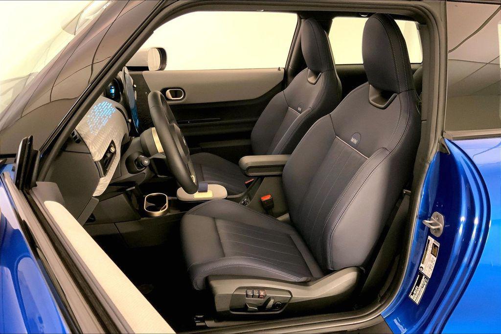 used 2025 MINI Hardtop car, priced at $33,808
