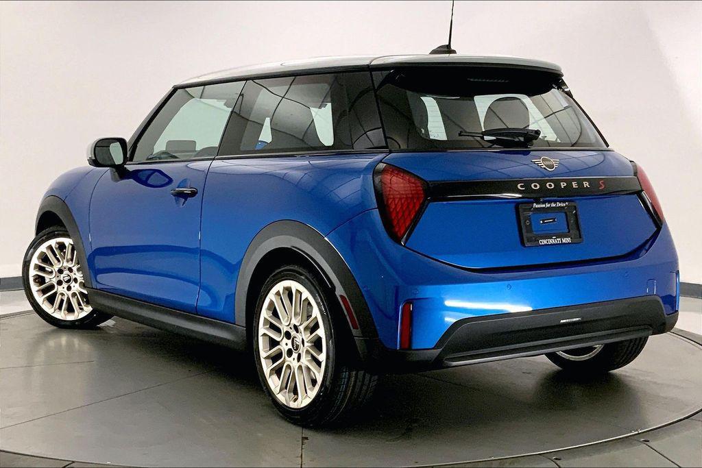 used 2025 MINI Hardtop car, priced at $33,808