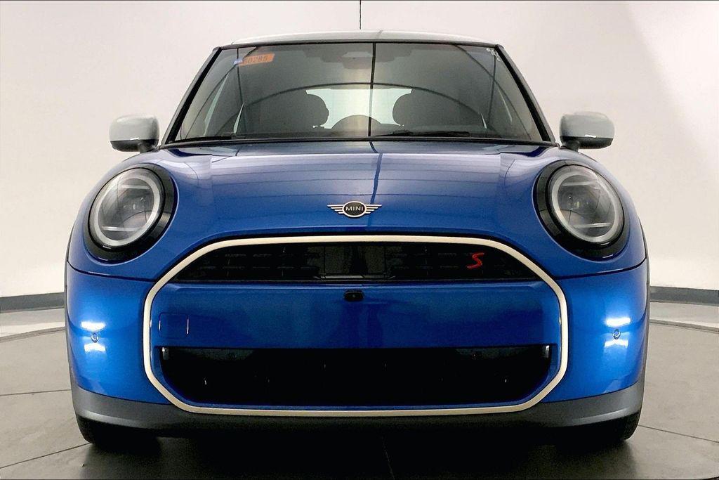 used 2025 MINI Hardtop car, priced at $33,808