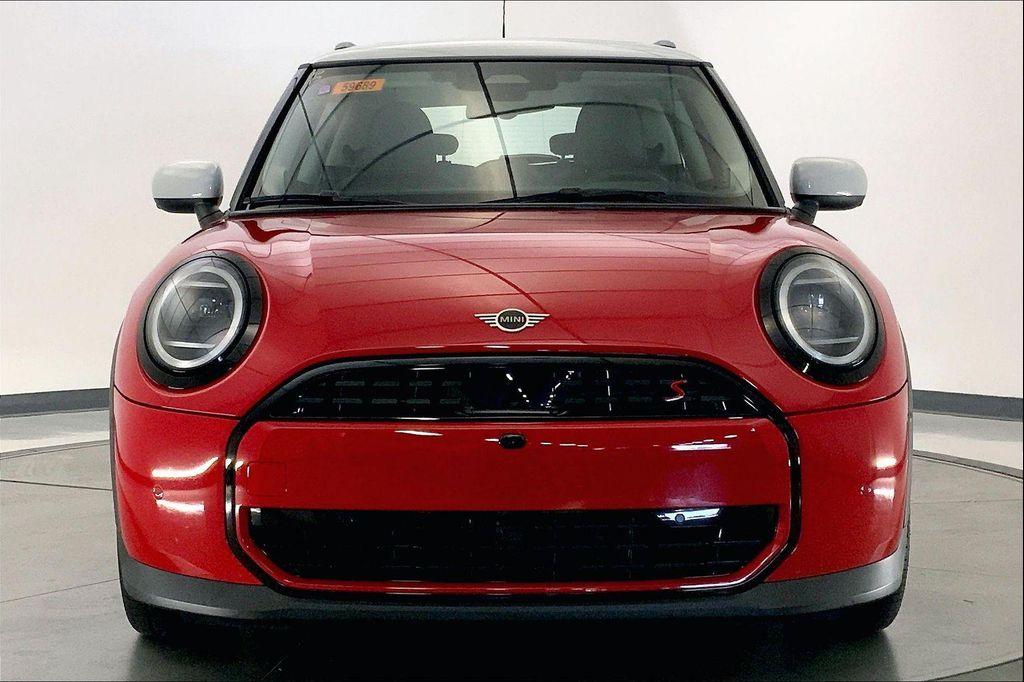 used 2025 MINI Hardtop car, priced at $34,290