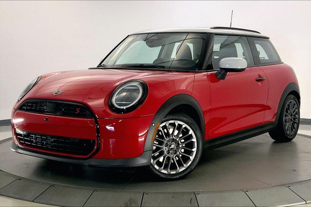 used 2025 MINI Hardtop car, priced at $31,990
