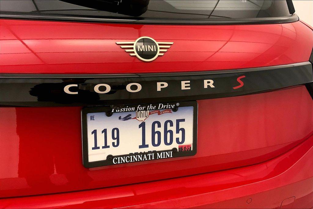 used 2025 MINI Hardtop car, priced at $31,990