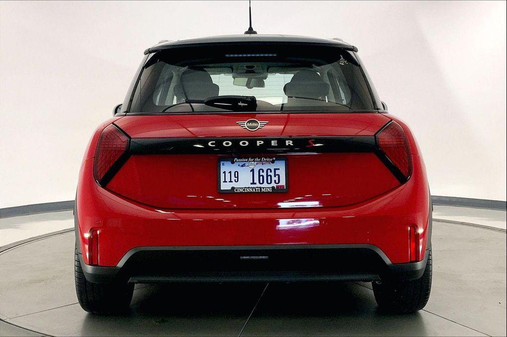 used 2025 MINI Hardtop car, priced at $34,290