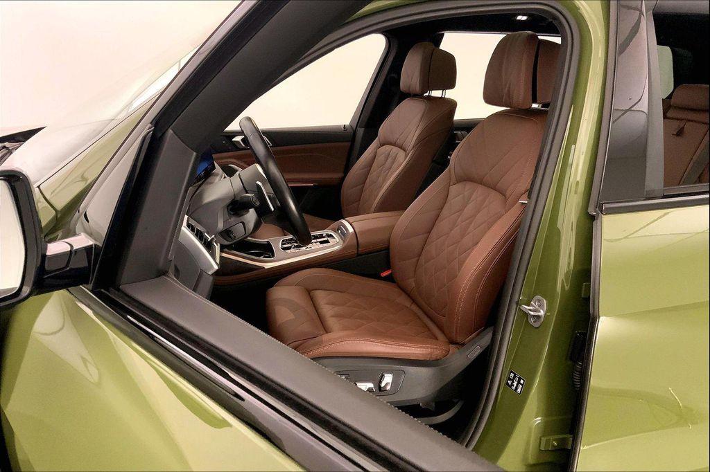 used 2024 BMW X7 car, priced at $89,995