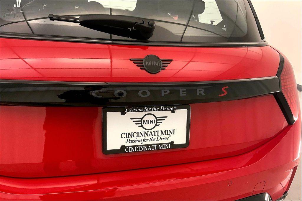 used 2025 MINI Hardtop car, priced at $34,778