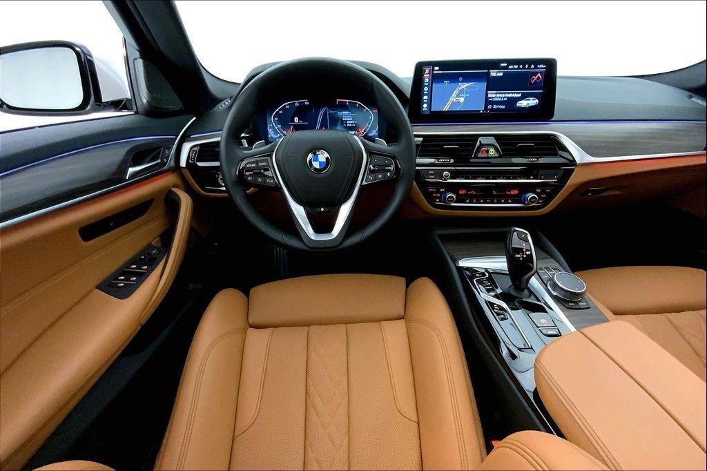 used 2021 BMW 530 car