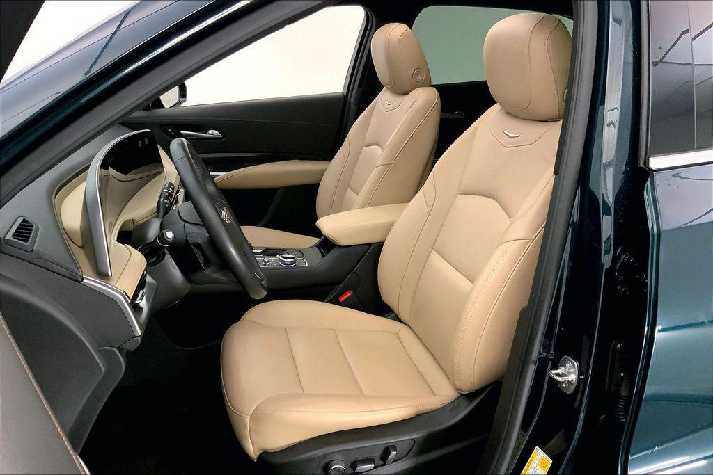 used 2024 Cadillac XT4 car, priced at $40,248