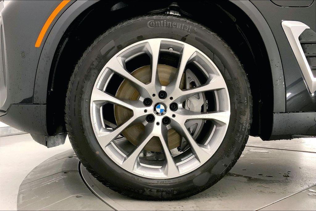 new 2026 BMW X5 PHEV car, priced at $83,373