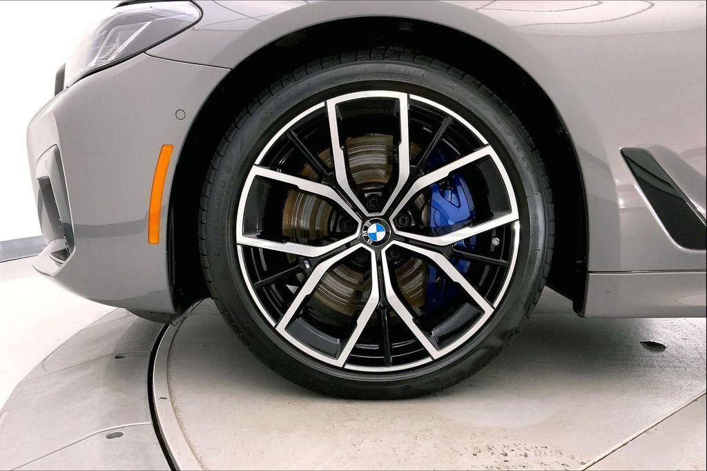 used 2022 BMW 540 car, priced at $47,998