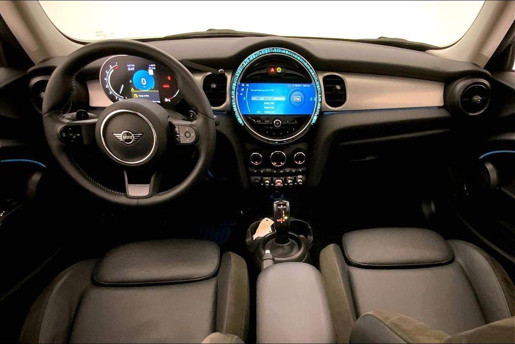 used 2023 MINI Hardtop car, priced at $18,648