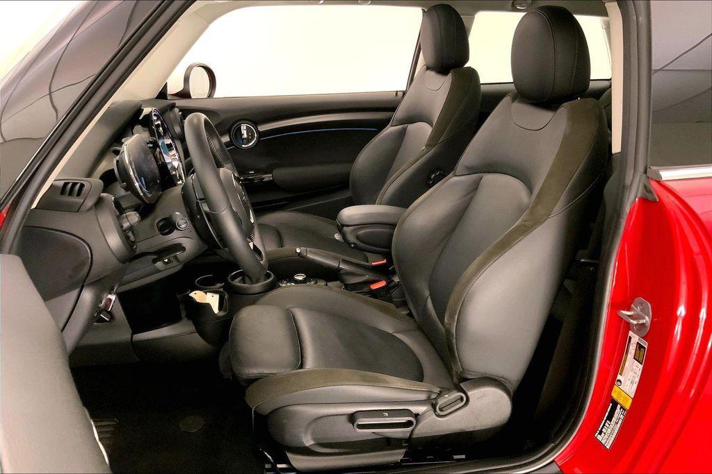 used 2023 MINI Hardtop car, priced at $18,648
