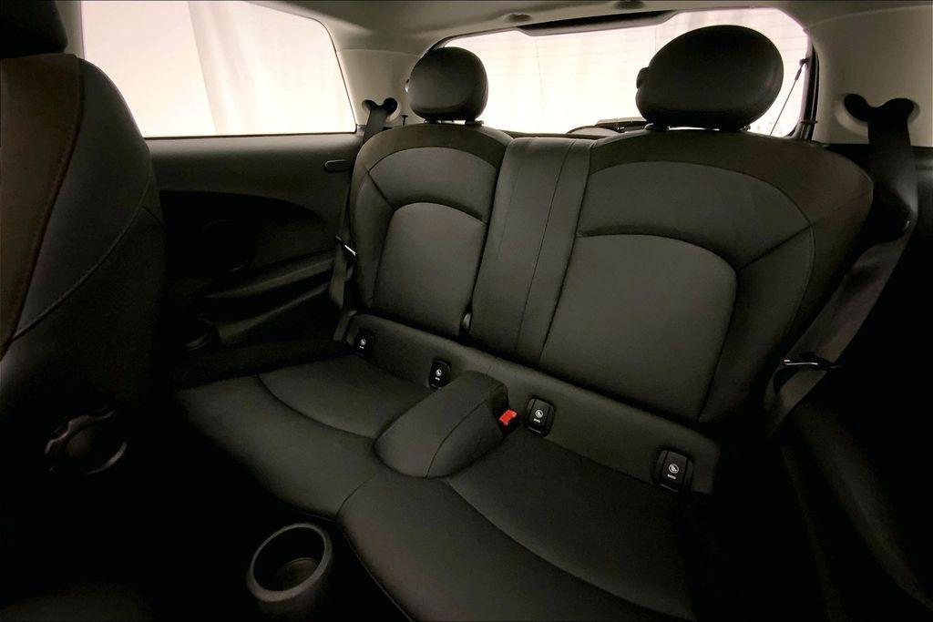 used 2023 MINI Hardtop car, priced at $18,648