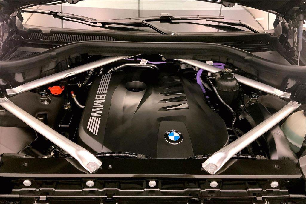used 2026 BMW X7 car, priced at $89,633