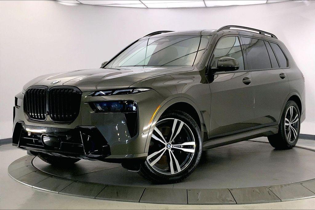 used 2026 BMW X7 car, priced at $89,633