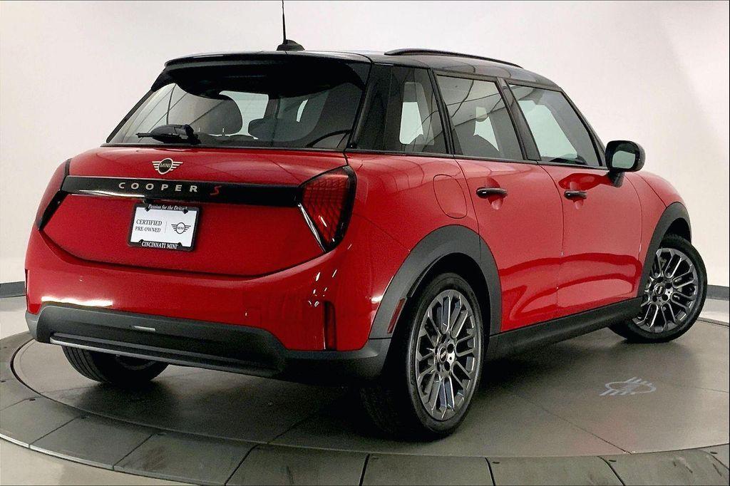 used 2025 MINI Hardtop car, priced at $36,490
