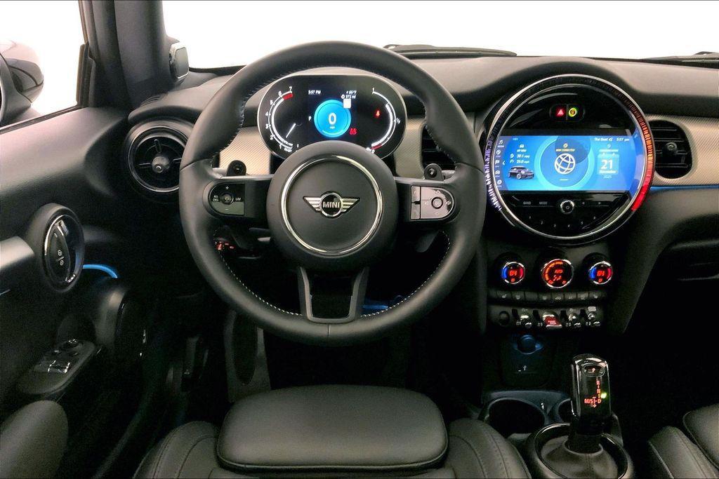 used 2024 MINI Hardtop car, priced at $30,498