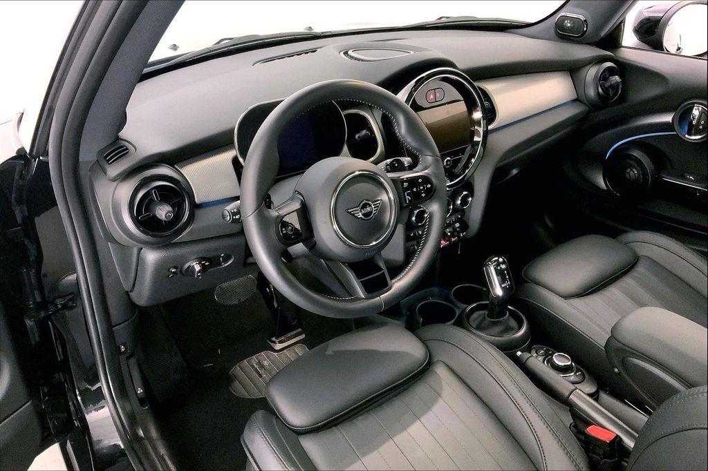 used 2024 MINI Hardtop car