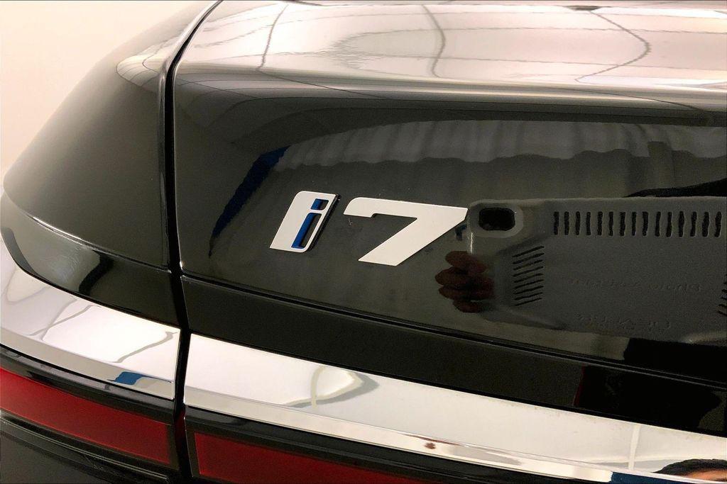 used 2023 BMW i7 car, priced at $73,390