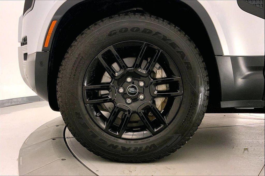 used 2020 Land Rover Defender car, priced at $37,450