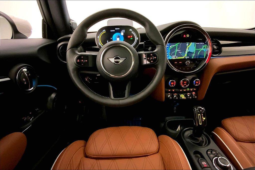 used 2023 MINI Hardtop car, priced at $27,293