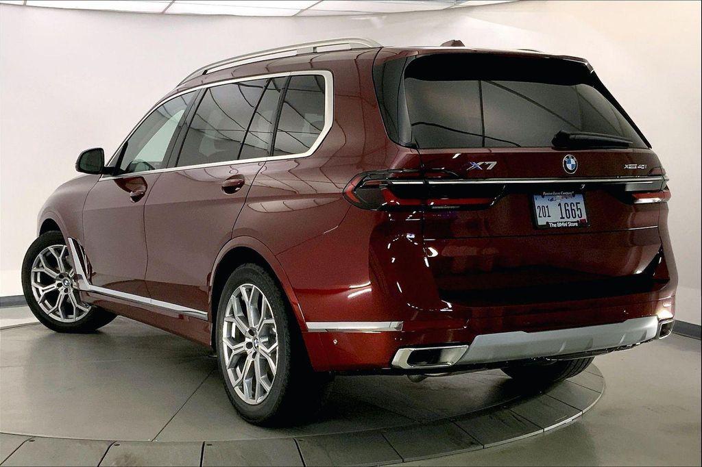 new 2026 BMW X7 car, priced at $93,075