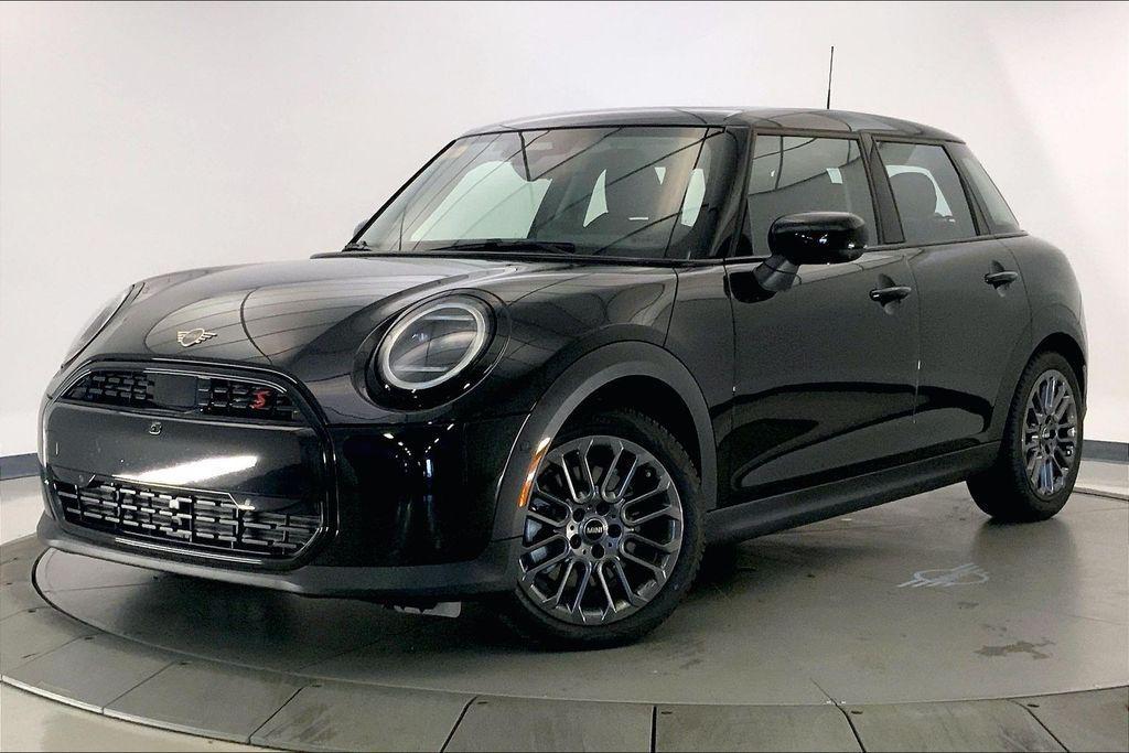 used 2025 MINI Hardtop car, priced at $36,490