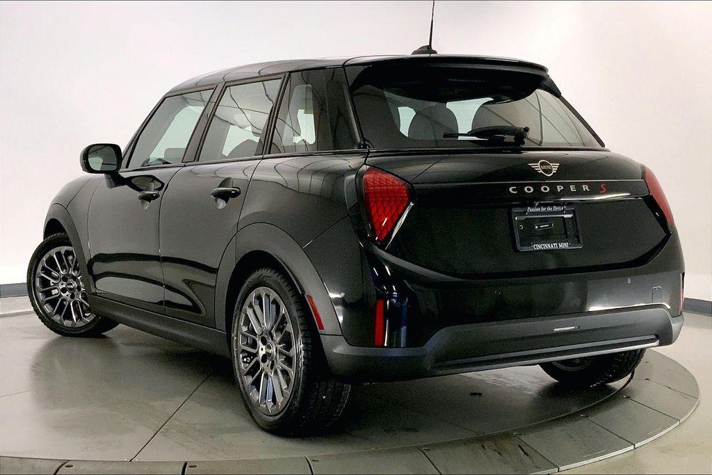 used 2025 MINI Hardtop car, priced at $36,490