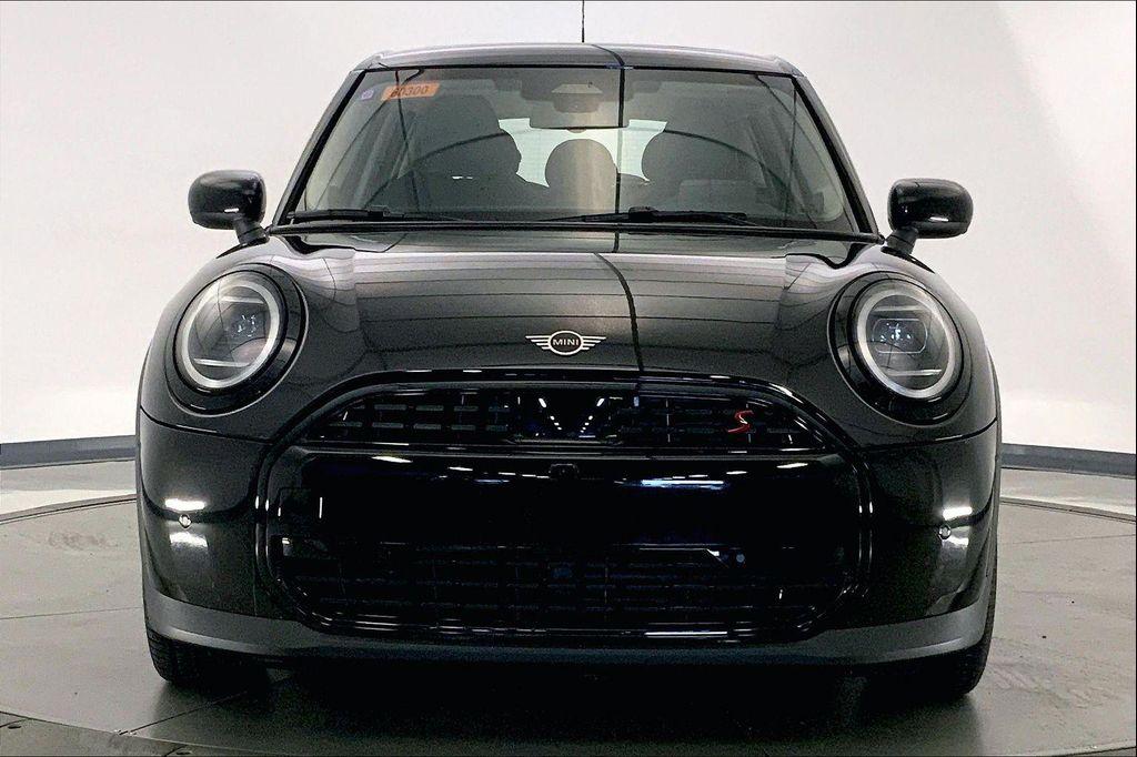 used 2025 MINI Hardtop car