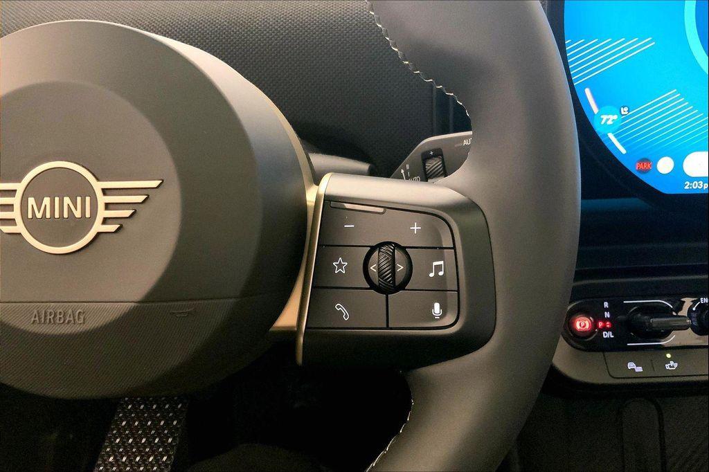 used 2025 MINI Hardtop car