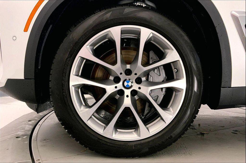 new 2026 BMW X5 PHEV car, priced at $81,425