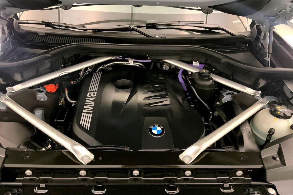 used 2025 BMW X7 car, priced at $82,398