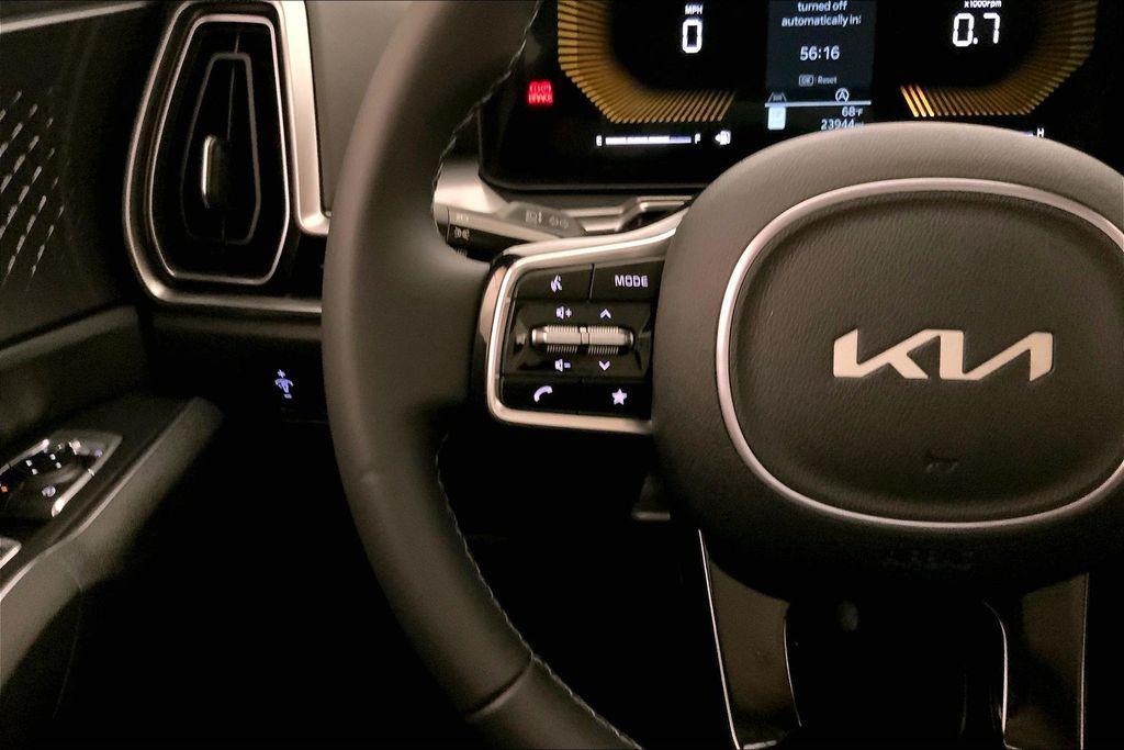 used 2025 Kia Sorento car, priced at $31,388
