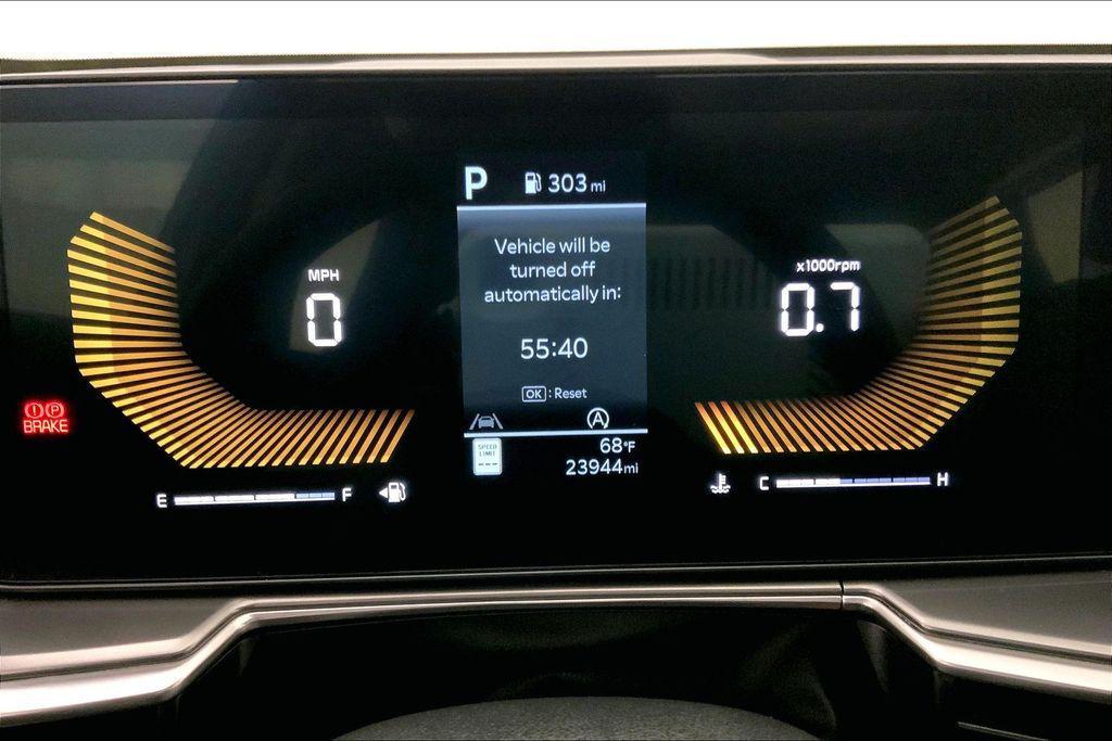 used 2025 Kia Sorento car, priced at $31,388